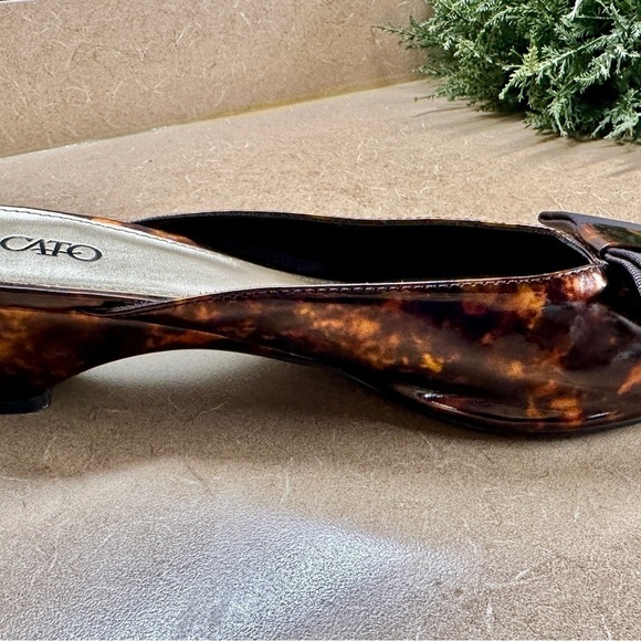 CATO, WOMENS SLIDE-ON, PEEP TOE HEELS. MAN-MADE PATENT LEATHER. SIZE 8W - Picture 4 of 10